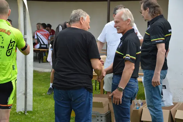Fotografie 200 ze závodu Úhlava Tour 2022