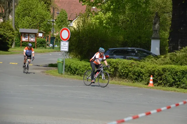 Fotografie 100 ze závodu Úhlava Tour 2023