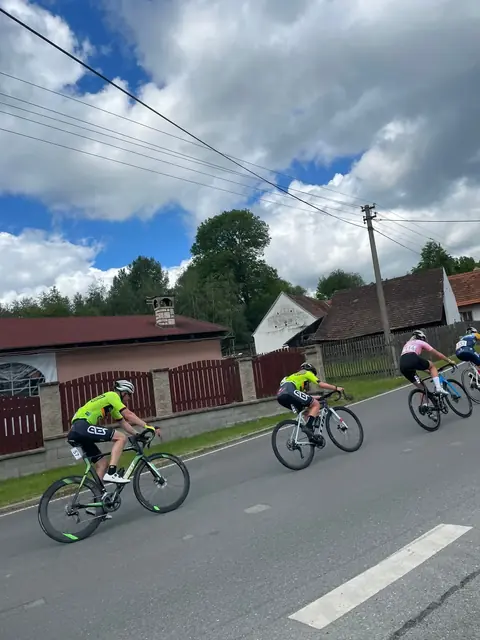 Fotografie 200 ze závodu Úhlava Tour 2024